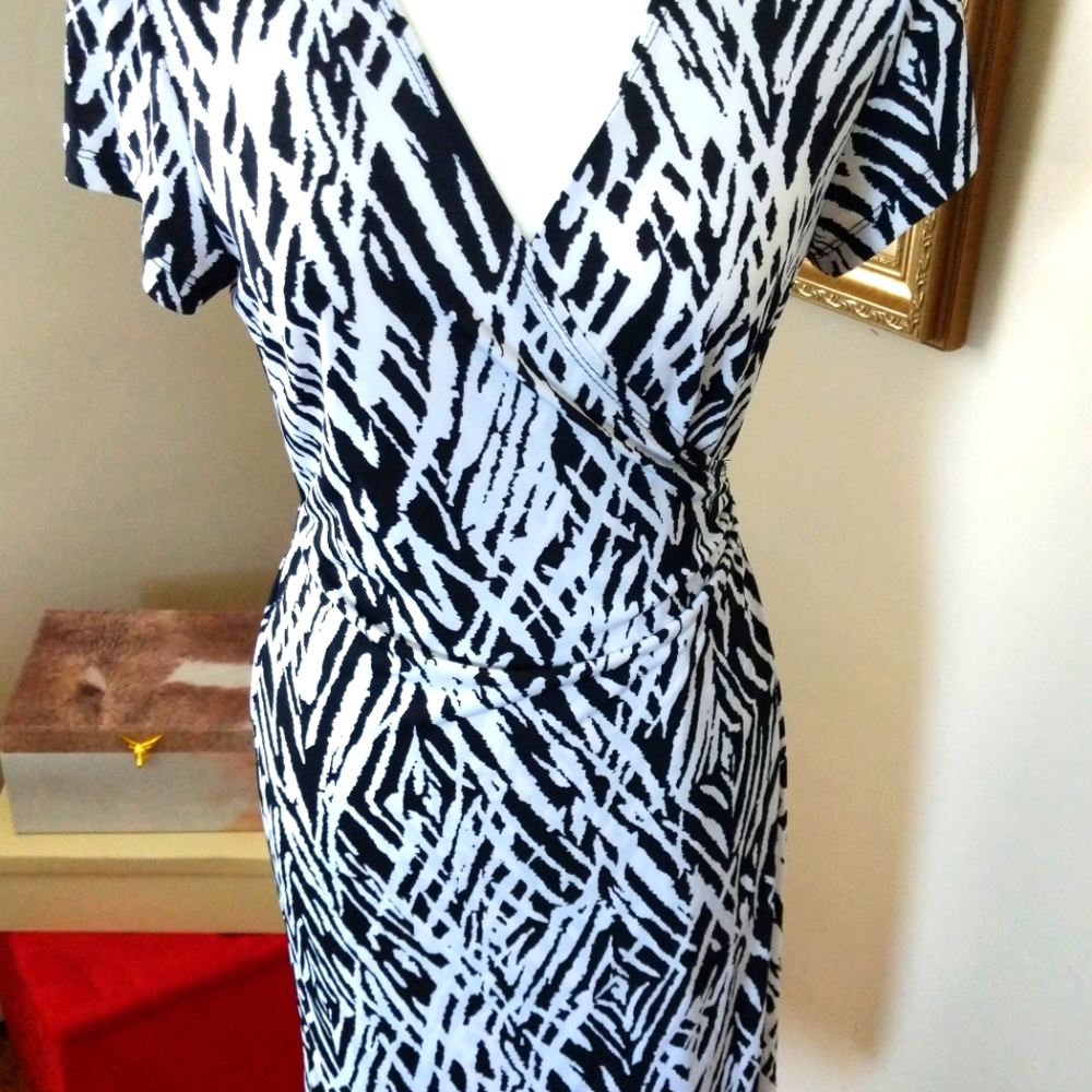 SALE!!! SOHO APPAREL Ltd. Black and White Wrap Dress
